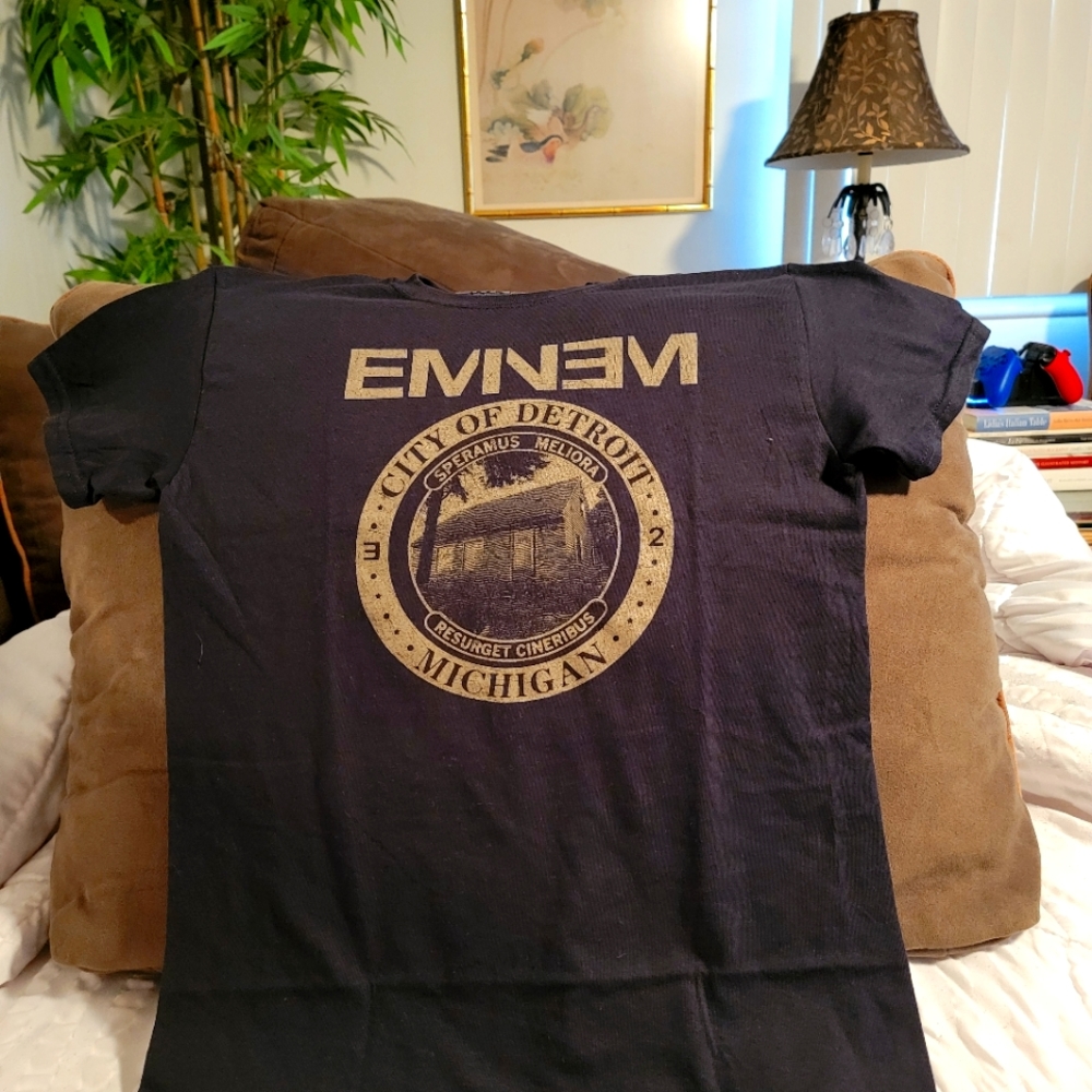 New w/o tags EMINEM Concert Tee Size SMALL